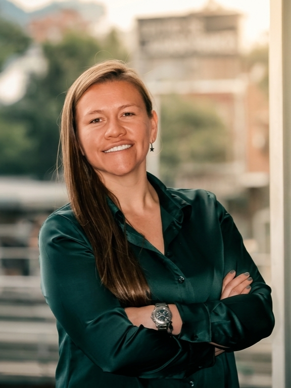 Katherine Ariza — Strategic Growth Consultant